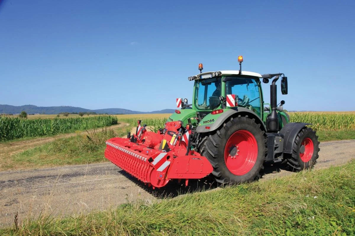 HR 4040 RCS