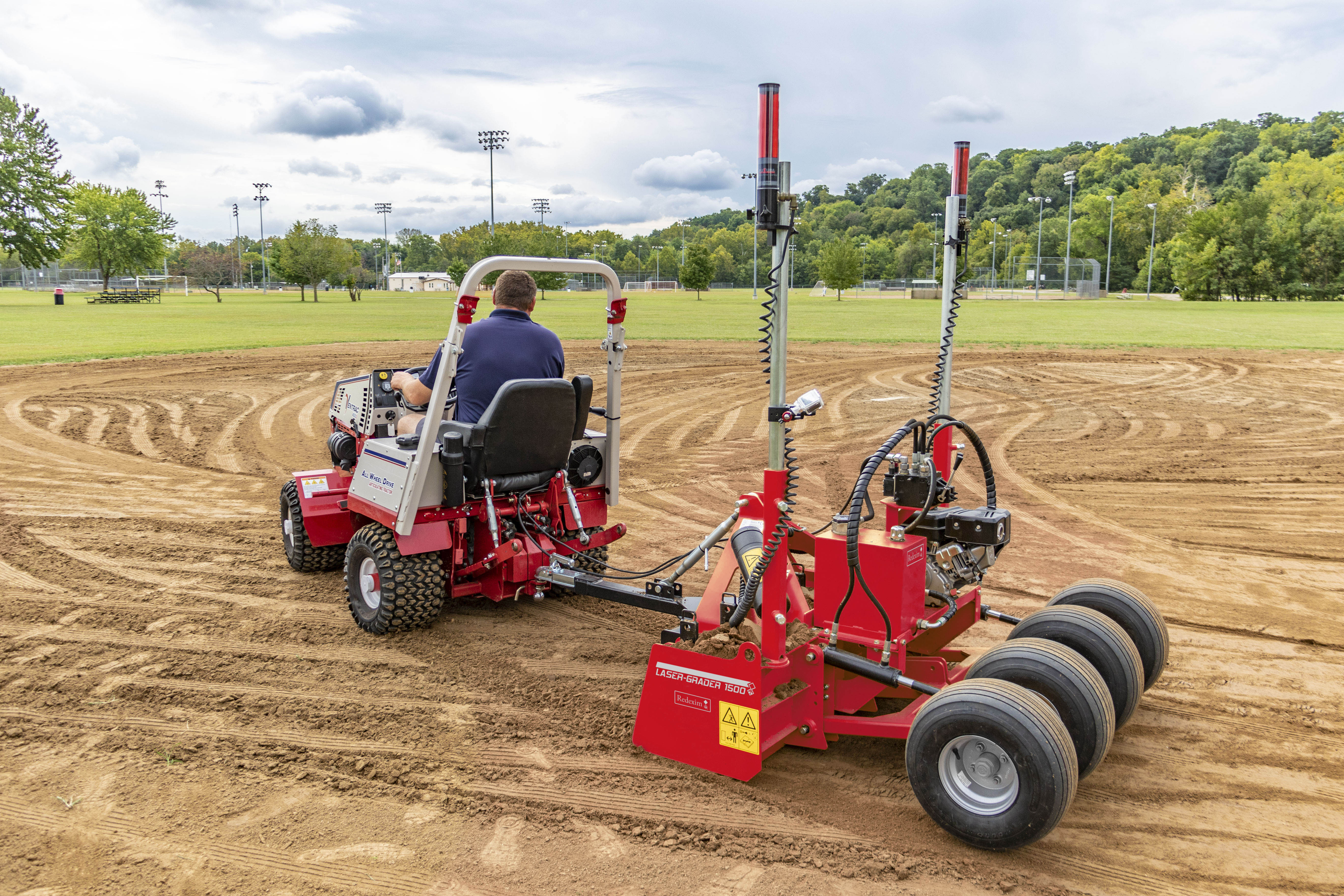 LASER GRADER 1500TPP DUAL POLE
