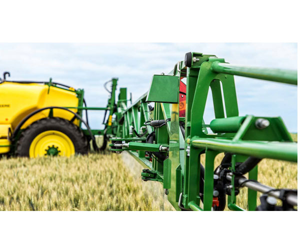 M724i Trailed Sprayer