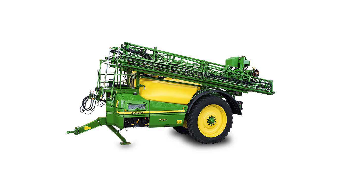 M724i Trailed Sprayer