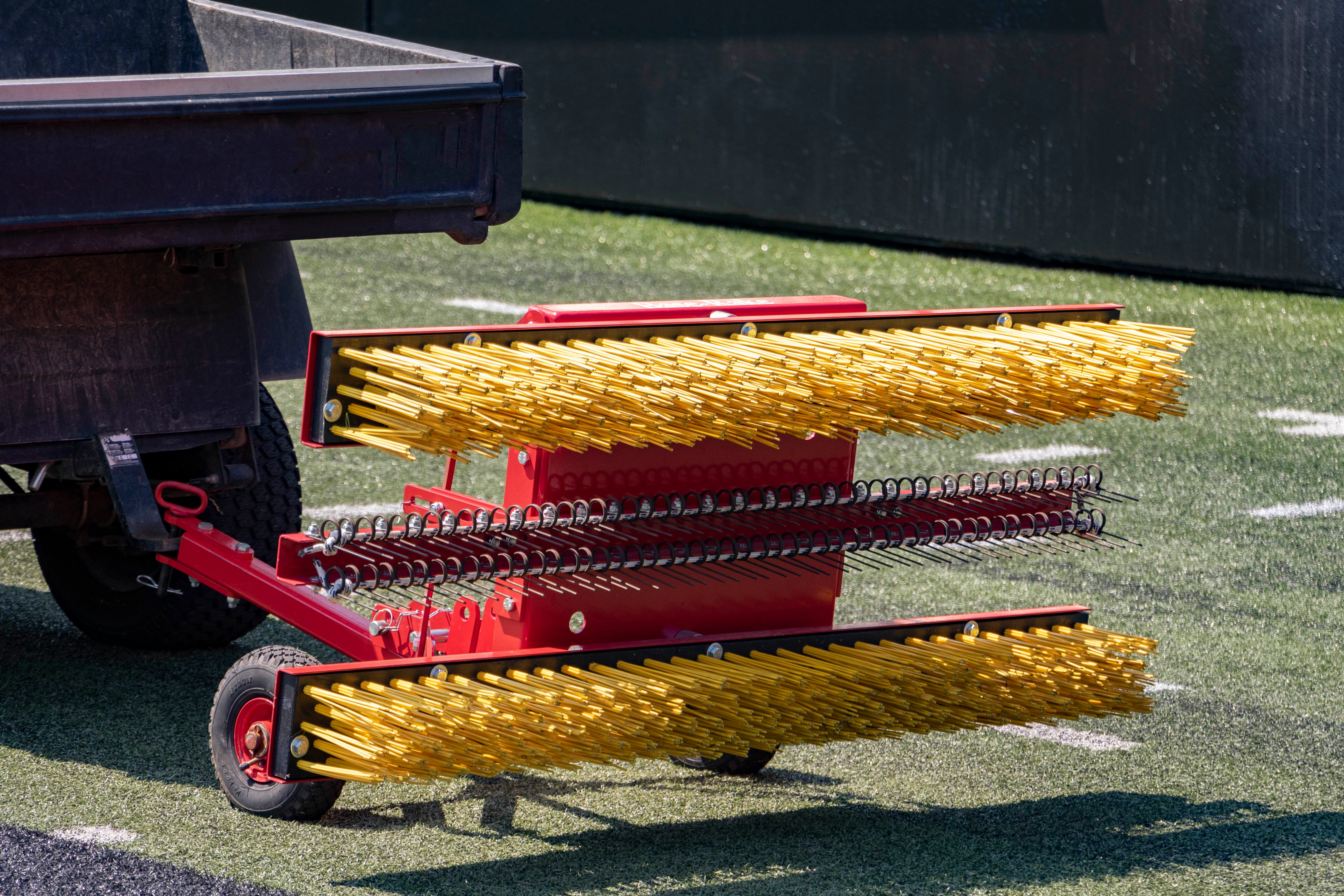 BASE RAKE WITH BRUSHES