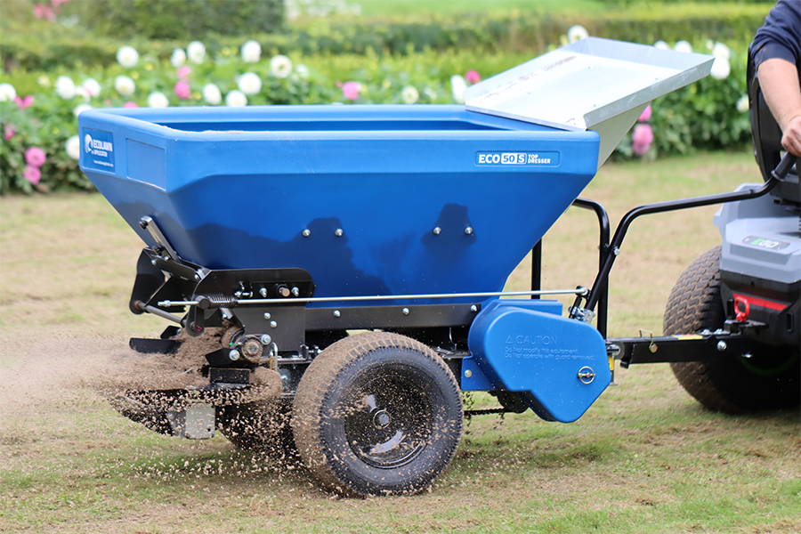 ECO50-S Top Dresser
