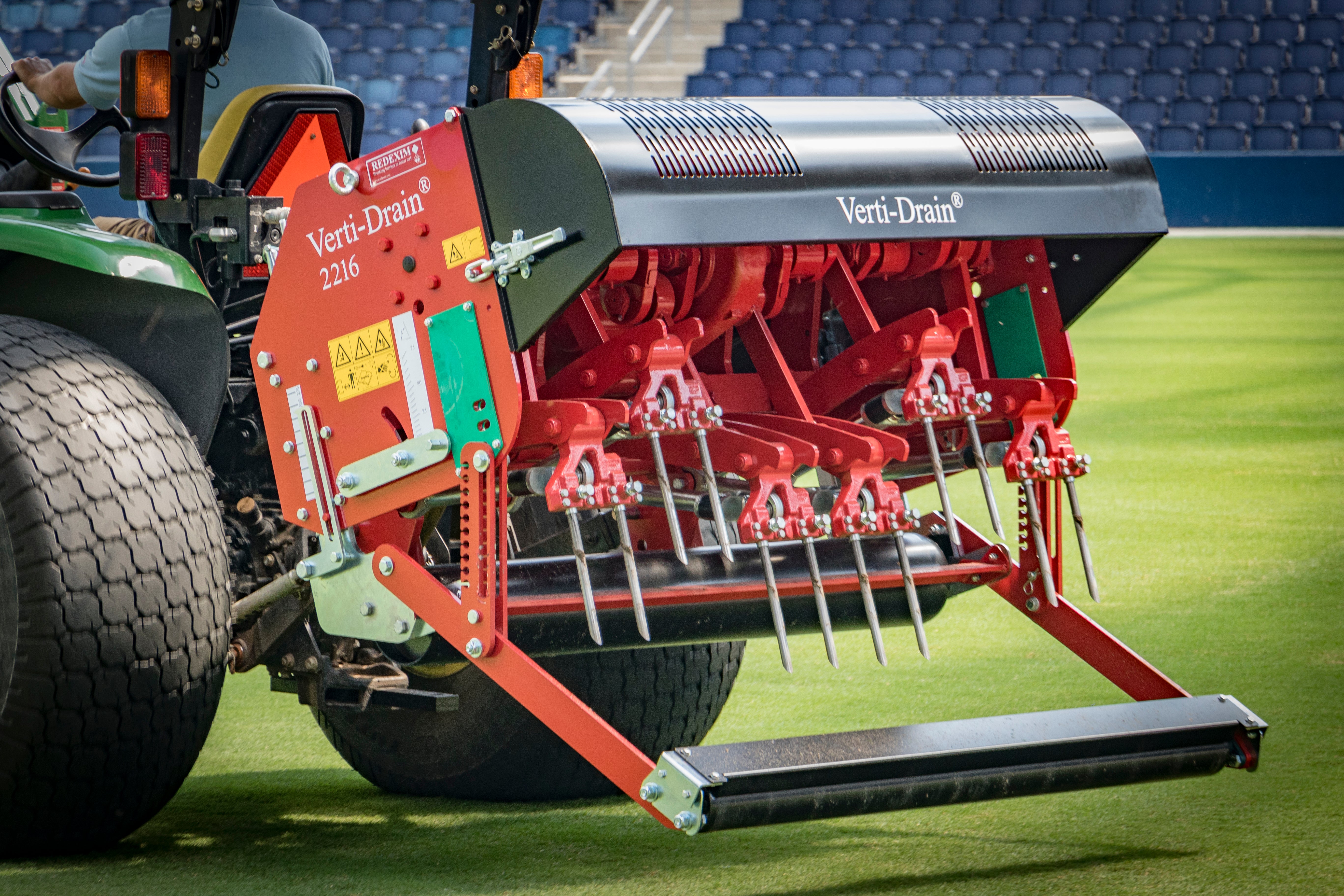 VERTI DRAIN 2216